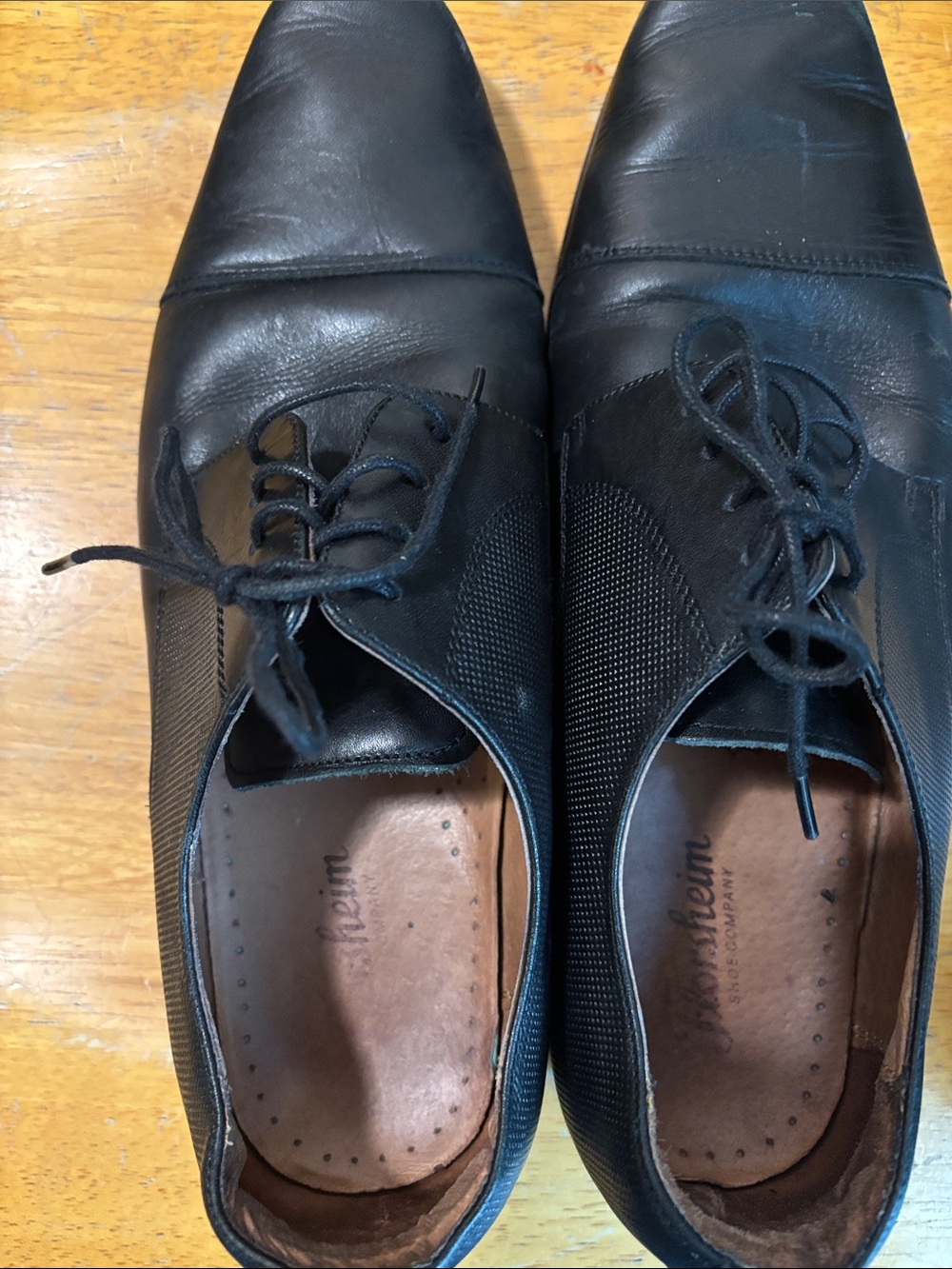 Florsheim Black Leather Cap-Toe Derby Shoes